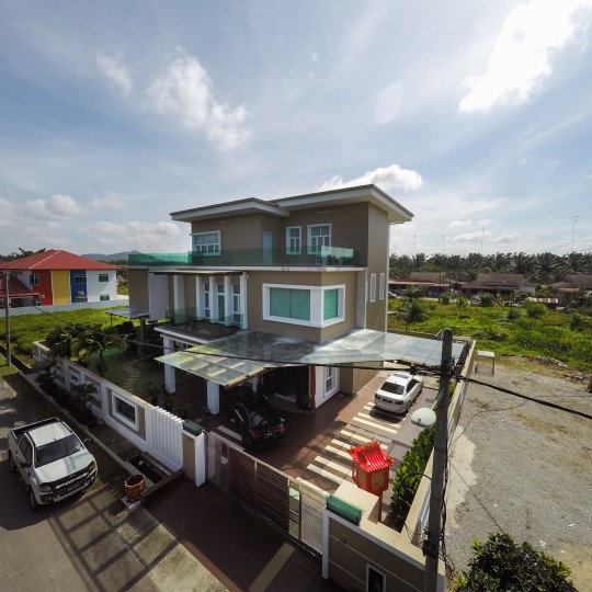 http://www.thaiguanconstruction.com/wp-content/uploads/2015/05/Bungalow-017-E-540x540.jpg